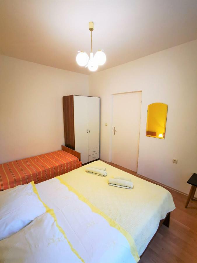 Apartmani Franciska ラブ エクステリア 写真